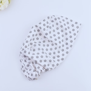 Flowers Euro Scrub Cap for Women, Floral Euro Scrub Cap. Surgical cap Satin Lined Option. Satin lined scrub cap.