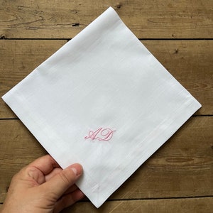 Customised Cotton napkins, Wedding embroidered napkins, Monogrammed napkins, Personalised Monogram Napkins 34 cm x 34 cm