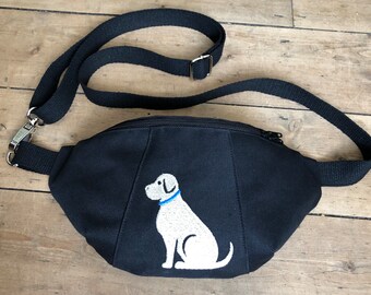Fanny Pack, Labrador Fanny Pack, Labrador Bum bag, Shoulder bag. Gold Lab gift idea, Gold Labrador waist bag. Dog walkers Fanny bag.
