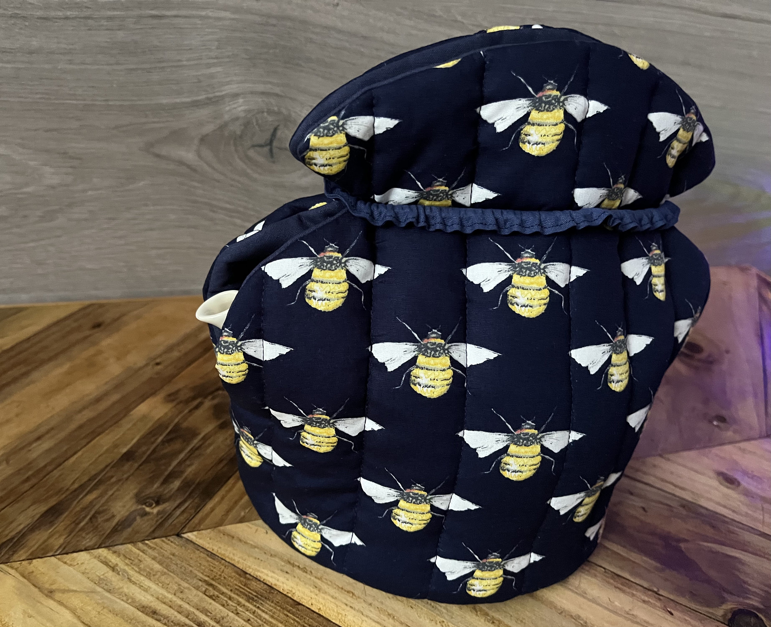 Bee Tea Cosy Tea Cosy Quilted Teapot Warmer Large Tea Cosy Etsy UK