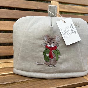 Tea cosy, Embroidered mouse tea cozy, Large Tea cosy, New home gift idea, Large Teapot warmer, Christmas gift idea, Moues tea cosy