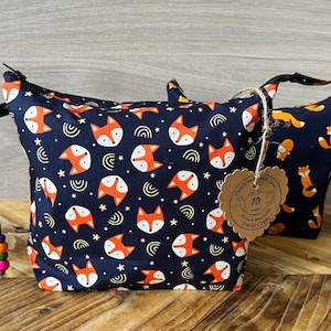 Füchse Waschtasche, Makeup-Tasche, Fuchs-Reisetasche, Aufbewahrung für Kosmetika und Toilettenartikel, Geschenkidee, Füchse-Liebhaber Geschenk