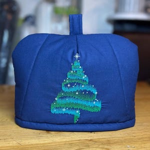 Tea cosy, Embroidered Christmas tree tea cozy, Large Tea cosy, Christmas gift idea, Xmas gift idea, Christmas tree tea cosy