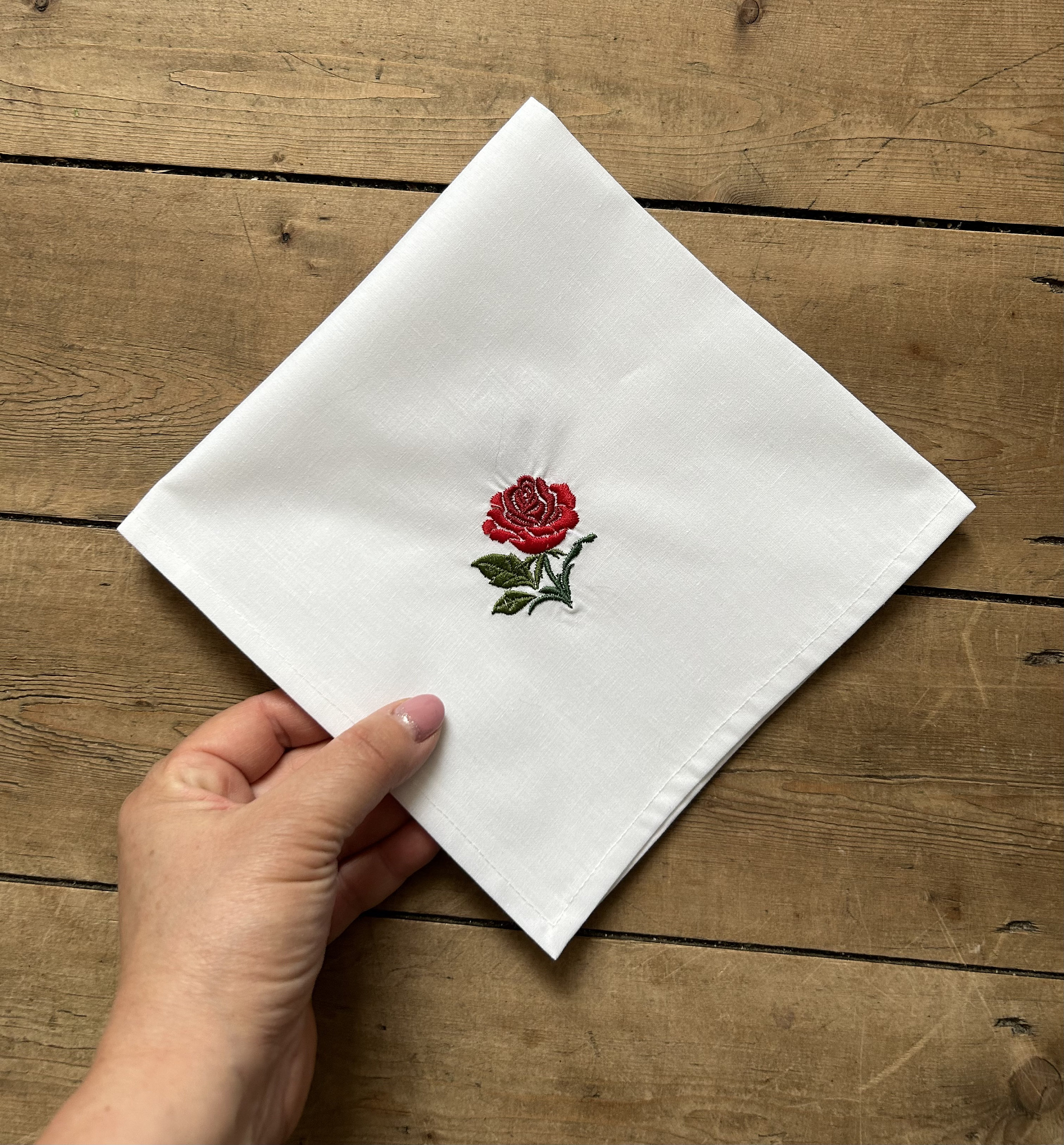 額　手刺繍です il_fullxfull.6056630046_2y1u.jpg
