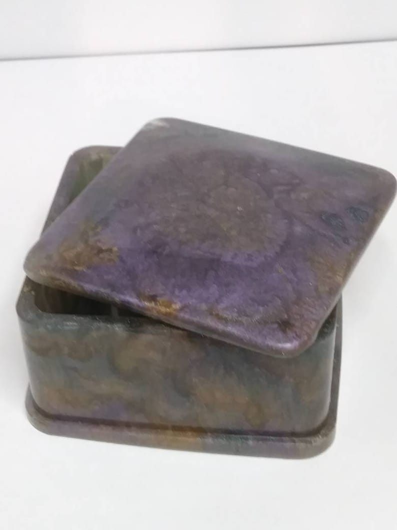 Resin trinket box