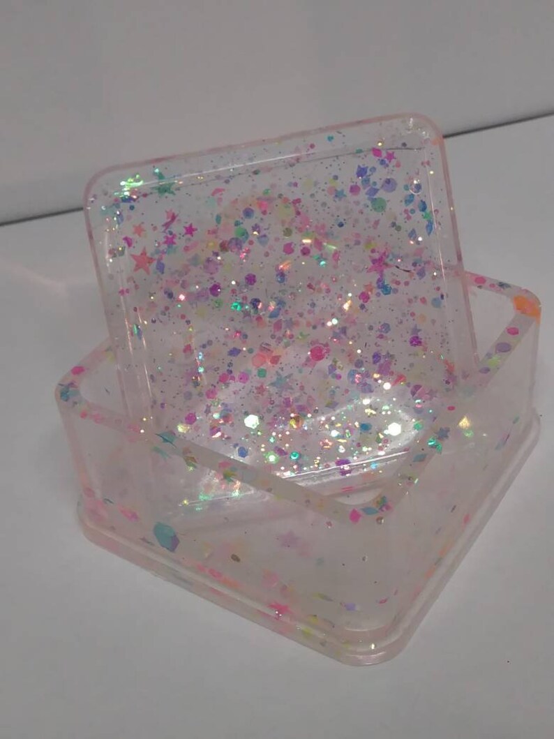 Resin trinket box