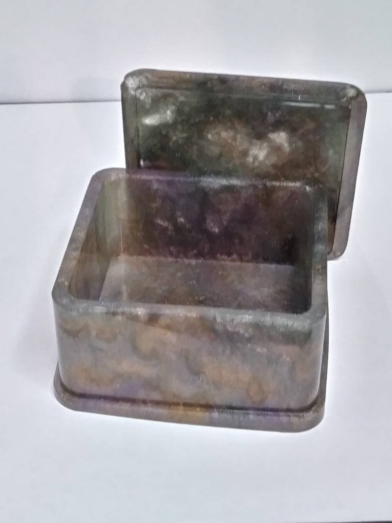 Resin trinket box