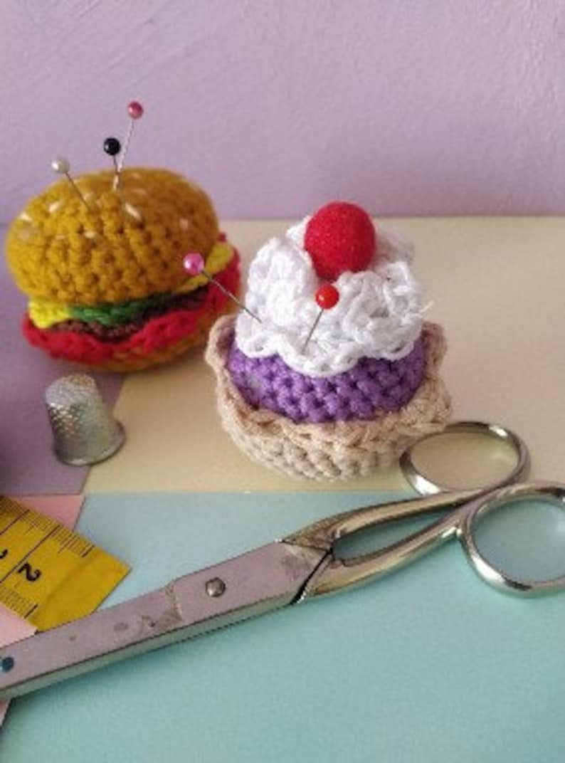 Nadelkissen Fake Food, Nadelkissen Lebensmittel, Pin Cushion, Nadelkissen in Lebensmittelform, Lebensmittel Miniaturen Bild 2