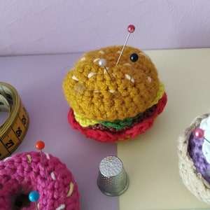 Nadelkissen Fake Food, Nadelkissen Lebensmittel, Pin Cushion, Nadelkissen in Lebensmittelform, Lebensmittel Miniaturen Bild 5