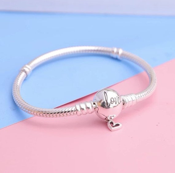 PANDORA S925 SNAKE CHAIN BRACELET WITH PINK LOVE HEART EUROPEAN CHARMS