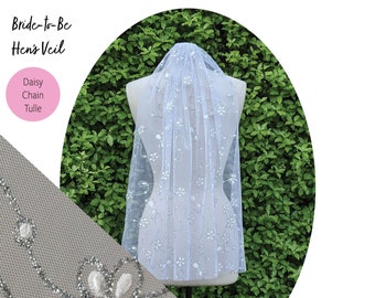 DAISY Flower Hens Party / Bride to Be Veil (White & Silver) | Handmade in Melbourne, Australia | Custom Veils Available