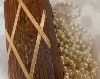 Rosewood Trinkets Inlay Box
