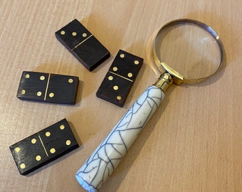 Marble Effect Magnifying Glass