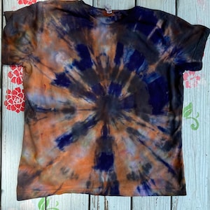 Black, Rust and Midnight Blue Tie-Dyed T-shirt