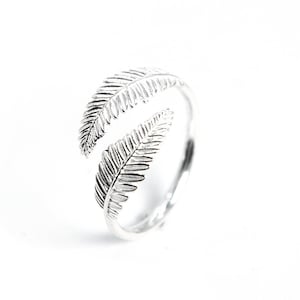 Leaf Sterling Silver Ring, 925 Silver Fern Ring, Adjustable Nature Ring, Botanical Ring, Leaf Jewelry, Plant Lover Gift for Her