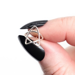 Orecchino pentagramma senza piercing, orecchino in argento sterling, orecchini a clip, orecchini a cerchio a conchiglia, orecchini avvolgenti, gioielli gotici