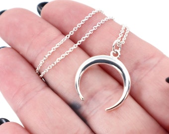 Mond Kette Silber 925, Statement Halbmond Kette, Magische Kette mit Anhänger Mond, Gothic Schmuck Geschenke für Frauen
