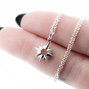 Dainty Sun Necklace Silver 925, Beautiful Art Deco Sun Pendant, Gothic Spike Sun Charm Silver Necklace, Boho Jewelry Jewelry Gift for Her