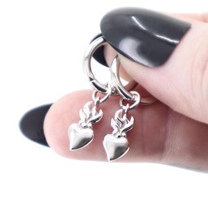 Sacred Heart Earrings Silver 925, Huggie Hoops with Burning Heart Charm, Boho Dangle Hoop Earrings, Gothic Jewelry, Perfect Gift for her