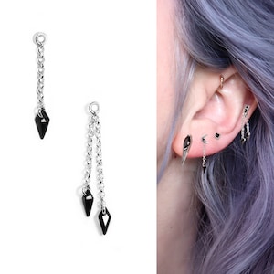 Catena per orecchini a forma di aquilone nero in argento 925, orecchini pendenti scintillanti neri, catena per orecchini pendenti in zircone, delicata catena per orecchini, catena per piercing