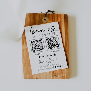 Plantilla de letrero con código QR para solicitar una revisión, letrero de revisión de Google, revisión de Facebook, solicitud de revisión comercial de EE. UU., solicitud de compra de revisión Canva - Willa