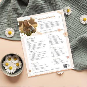 Babysitter Business Canva Flyer Template, Editable Community Caretaker Template, Modern Babysitting Flyer, Childcare Services Resume