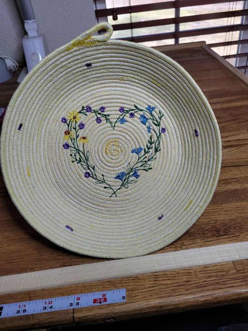 9 rope basket with embroidered heart floral wreath Etsy