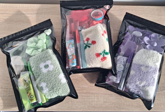 Mystery Bookish Bundles + Blind Dates with a Book