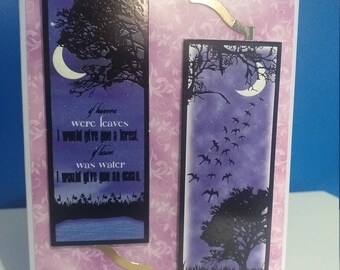 Tarjeta de felicitación de silueta púrpura