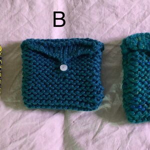 Knit pouches