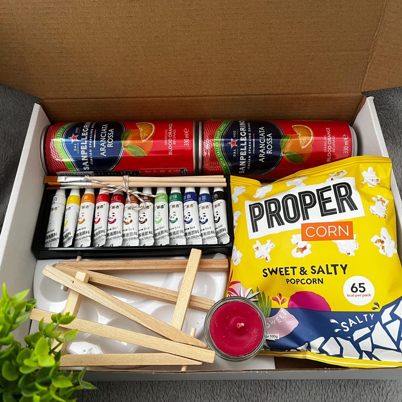 Sip and Paint Gift Set for 2 | Date Night at Home | Girl’s Night In | Valentine’s Day | Paint Your Partner | Birthday | Mother’s Day afbeelding 2