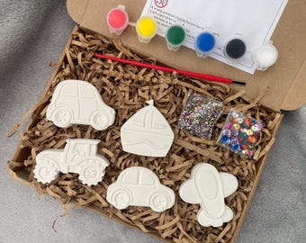 Paint Your Own Vehicles Craft Kit | Car, Boat, Plane | Craft Set for Kids & Adults | Plaster Models | Birthday Present Gift