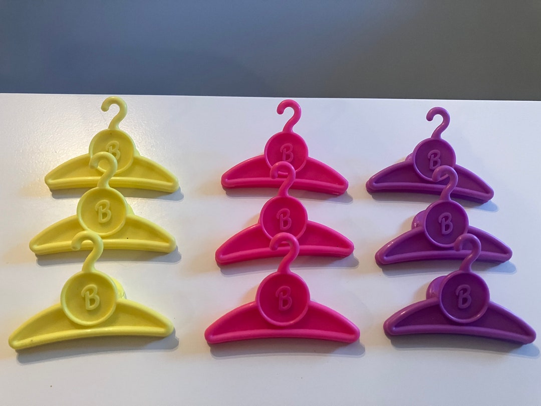 9barbiehangersvintage Etsy