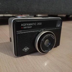 Agfa Agfamatic 200 - Zabytkowa kamera analogowa - Klasyczny aparat - Lata 70-te | Aparat z lat 80