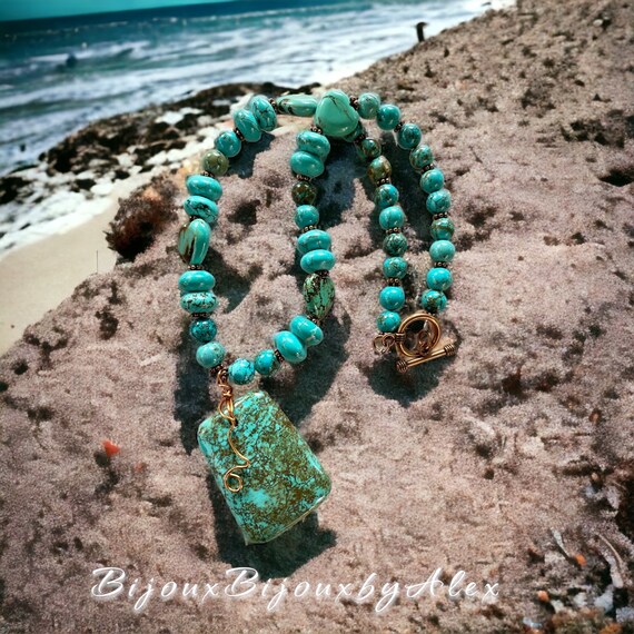Turquoise sand heart necklace deals