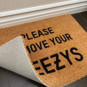 Please Remove Your Yeezys Door Mat, Yeezys Door Mat, Fashion Door Mat, Shoes Door Mat, Kanye Door Mat, Welcome Mat, House Warming Gift bild 3