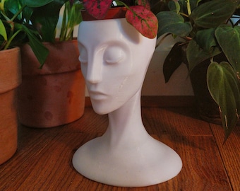 Bust Planter