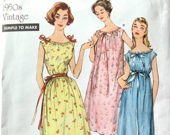 1950s Replica Misses Vintage Nightgown. Multisize Simplicity Sewing Pattern 8799. Unused, Missing Instructions. Gathered Neckline Nightgown.