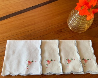Floral Embroidered Napkins Set of 4. Small Cotton Napkins with Scalloped Edge. Ivory-Cream Table Napkins, Red, Pink, Green Florals.