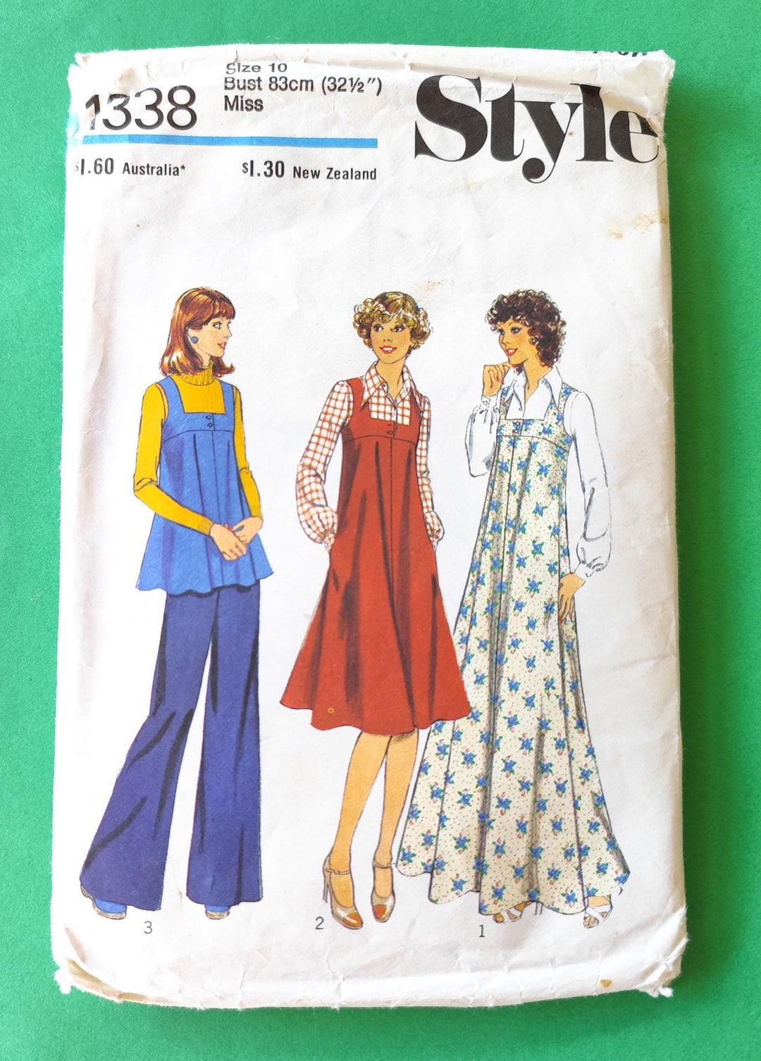 Vintage 1970s Pinafore Dress or Pinafore Top With Blouse. Style Sewing ...