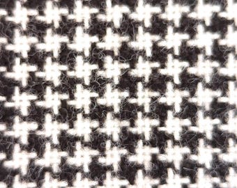 1.25m Vintage Wool Blend Houndstooth Fabric: Black & White Twill c.1960s-70s. Geelong Woollen Mills, Textile Collectors. 156cm wide.