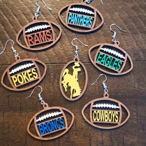 Pendientes deportivos personalizados