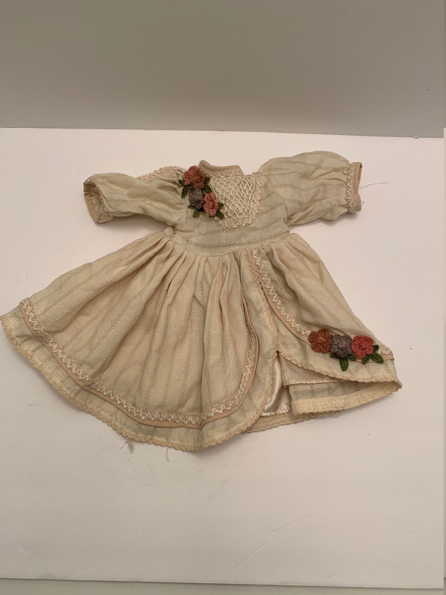 Antique doll dress - Etsy 日本 Antique doll dress - Etsy 日本