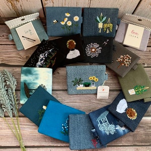 CARTERA/Minicartera de lino bordada a mano - Diseño único de flores y animales - Tarjetero - Regalo perfecto para ella - Hecha a mano con cuidado