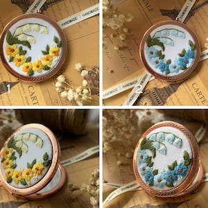 POCKET MIRROR| Wedding Bridesmaids Gift, Floral Hand Embroidered Compact Mirror. Lovely Vintage Gift for Her, Girls Women, Makeup Mirror