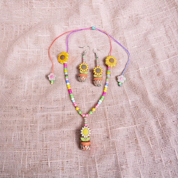 Necklace Set Sunflowers in Pots