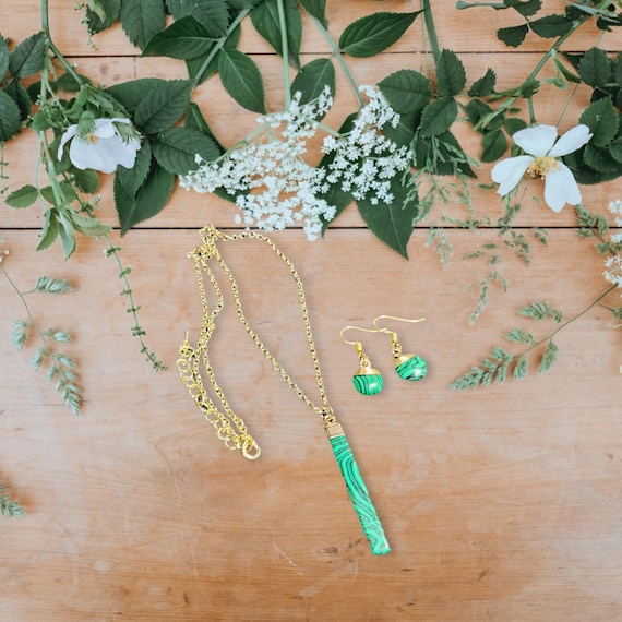 Imitation Jade Necklace Set