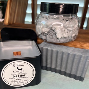 Jet Fuel - A Tribute to Naval Aviation & Freedom Gift Set