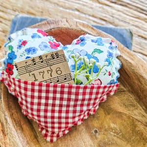 Patriotic Heart MINI pillow, patriotic decor, Americana decor, rustic patriotic decor, summer decor, primitive americana decor