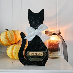 Reclaimed Wood Black Cat, cat decor, black cat, scaredy cat, wood cat, Halloween decor, unique Halloween, rustic Halloween, farmhouse decor